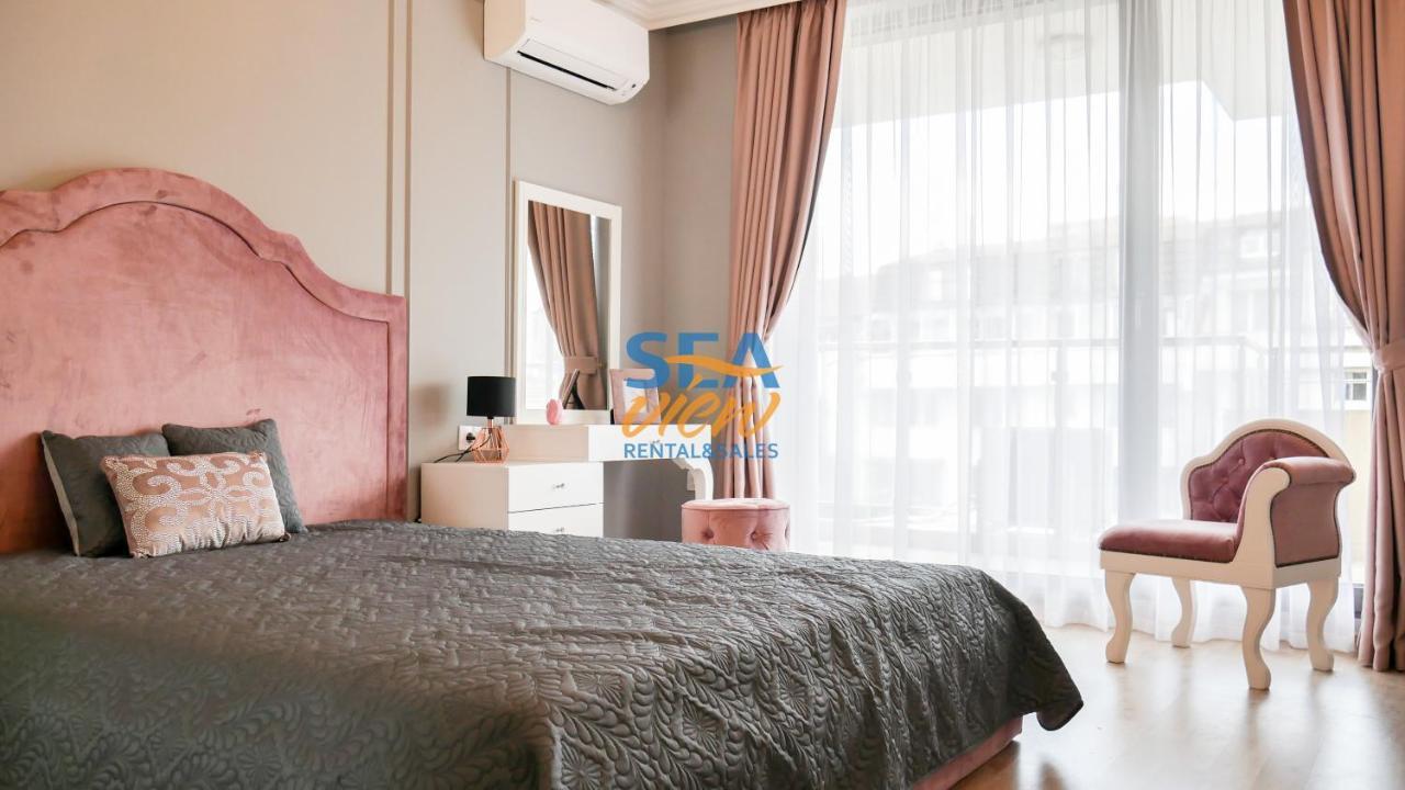 Sea View Rental Front Beach Golden Sands Exterior photo